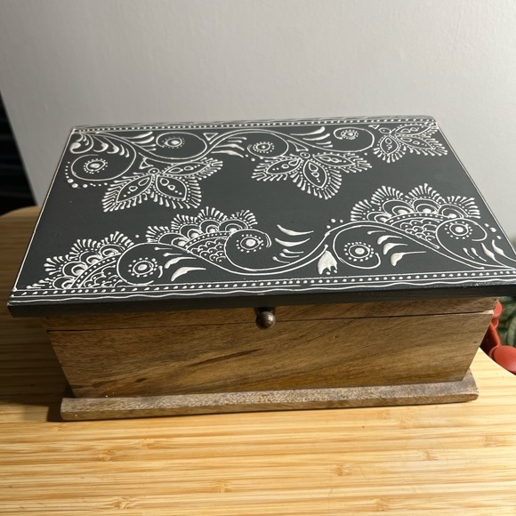Not Sure Other - Decorative Wooden Box with Gray and White Design